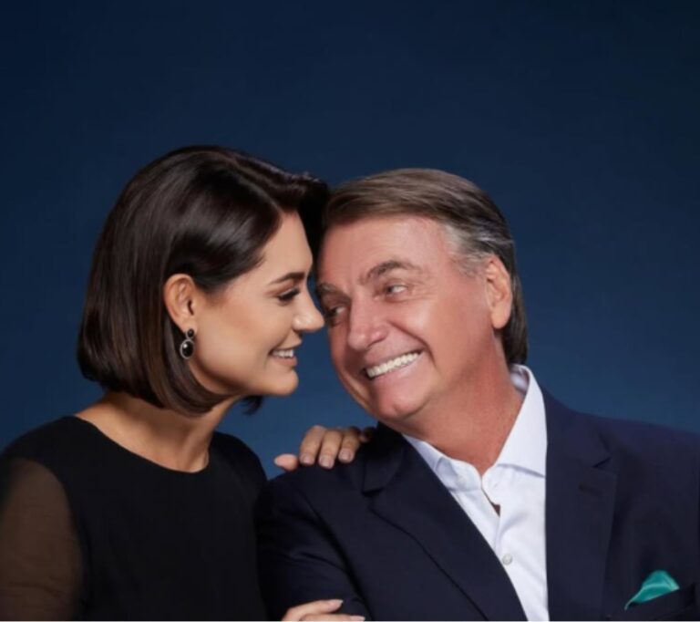 Michelle se manifesta com mensagem bíblica no 2º dia de julgamento de Bolsonaro