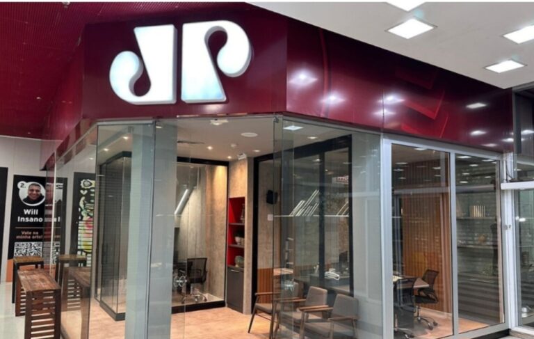 MPF pede cassação das concessões da Jovem Pan por difundir fake news