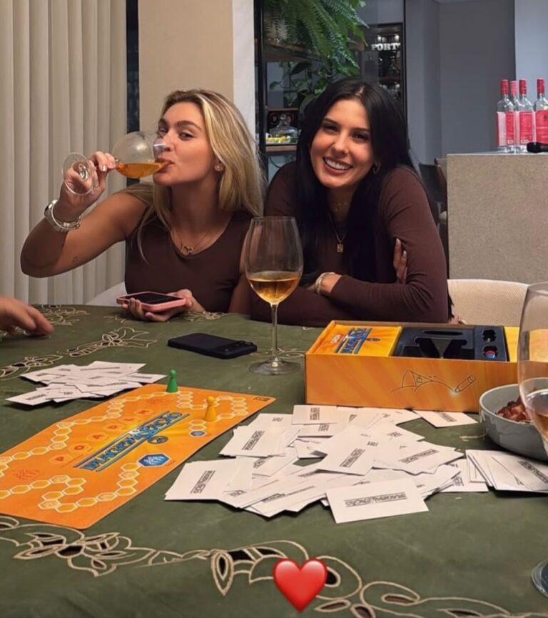 Zé Felipe posta foto de Ana Castela  com emoji de coração  em seu Instagram