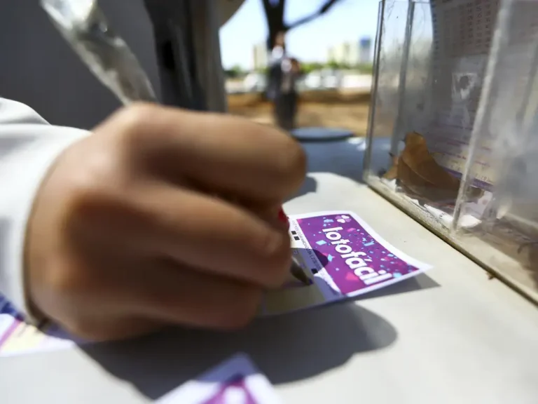 Saiba o resultado da Lotofácil hoje (02/10): números do concurso 3502