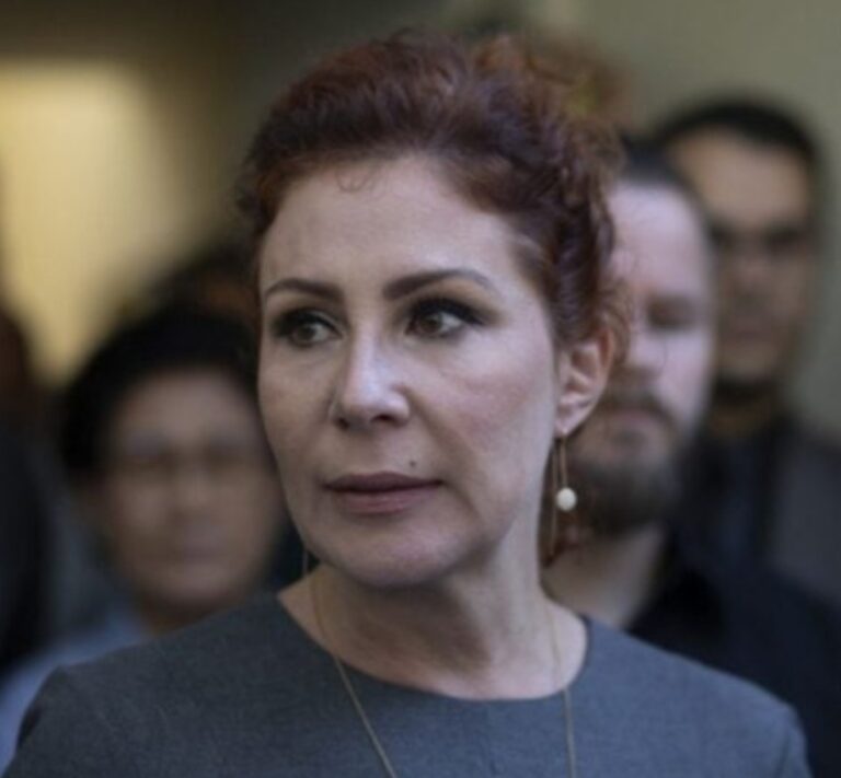 Procurador da Itália dá parecer contra pedido de liberdade de Carla Zambelli