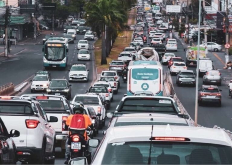 Prazo para quitar IPVA 2025 e licenciamento em Goiás acaba sexta-feira (31)