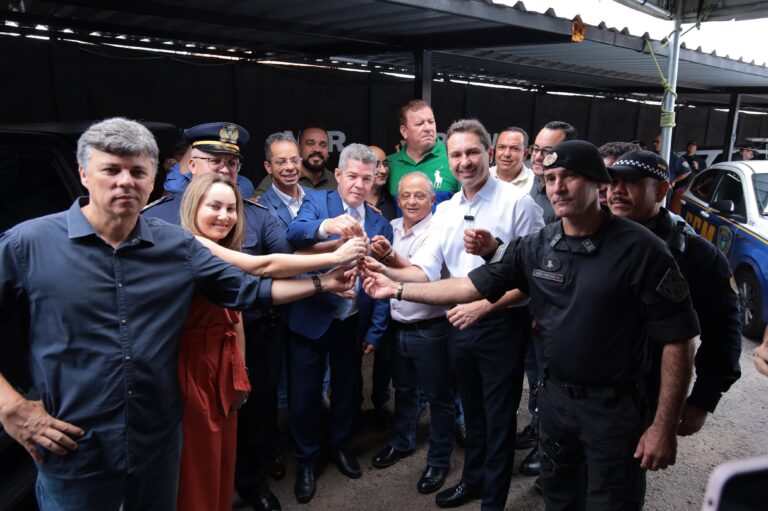 Prefeito Vilela  reforça combate à criminalidade em  Aparecida com entrega de novas viaturas para GCM e ROMU