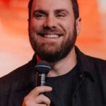 Pipoca no culto e área VIP viram briga milionária entre pastores