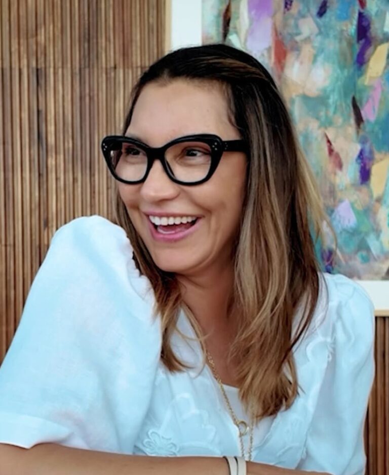Janja reage a vídeo de Zezé Di Camargo e critica ataque  às  filhas de Silvio Santos