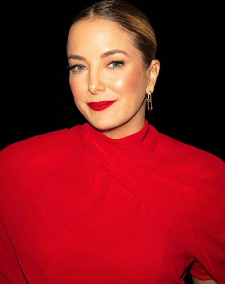 Ticiane Pinheiro desabafa após último dia de trabalho na Record