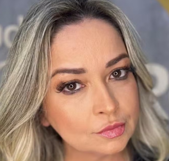 Influenciadora morre após complicações em procedimento estético