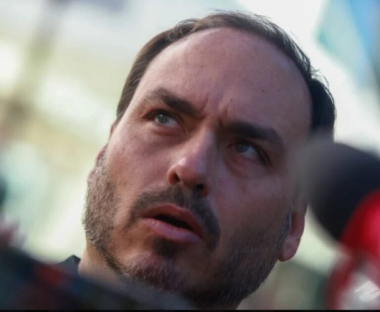 Carlos sobre queda do pai: “Vai acontecer de novo e pode ser fatal”