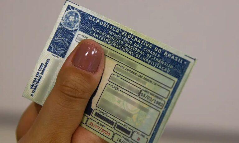Fim da autoescola obrigatória: o que muda e quando muda