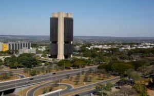 IBC-Br: ‘prévia do PIB’ do Banco Central aponta recuo de 0,2% em dezembro