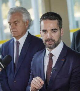 Eduardo  Leite  provoca Caiado e diz ser o único presidenciável de centro no PSD