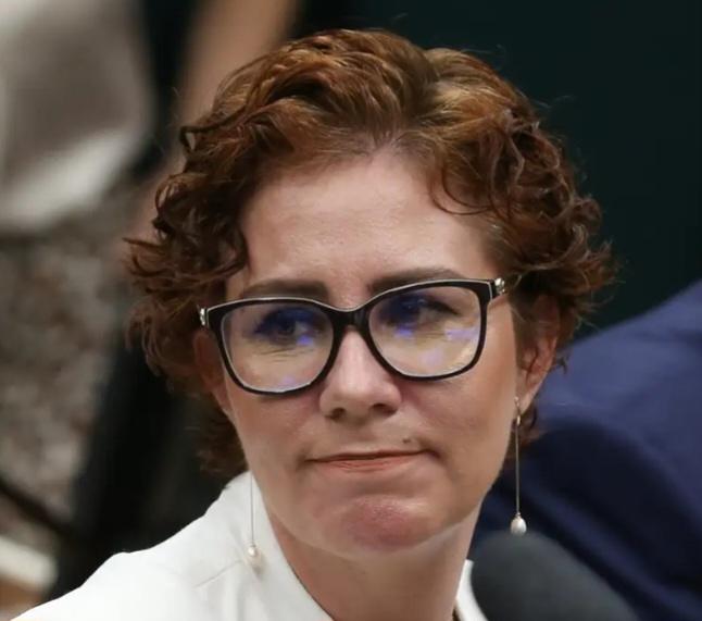 Justiça Italiana  autoriza extradição de Carla Zambelli