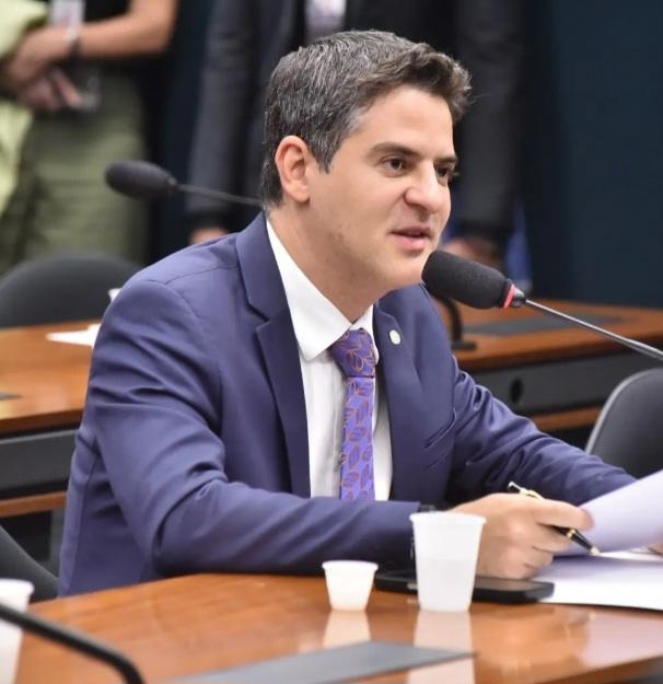 “Vice de Caiado  deve ser  mulher “,afirma  deputado  do PSD Ismael  Alexandrino