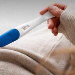 Após transar com gêmeos, mulher engravida e não sabe quem é o pai