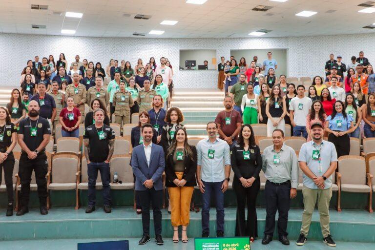 Senador Canedo  promove   em seminário  sobre fiscalização  de maus-tratos  contra animais
