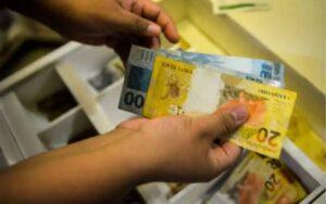 Economia brasileira vive cenário de “equilíbrio precário”, avalia IFI