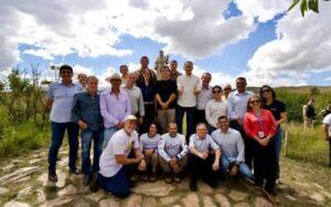 Ministro visita nascente do Velho Chico e reforça ações de segurança hídrica e revitalização ambiental