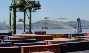 CNI: Tarifa extra de 25% dos EUA ameaça exportações brasileiras e acende alerta na indústria