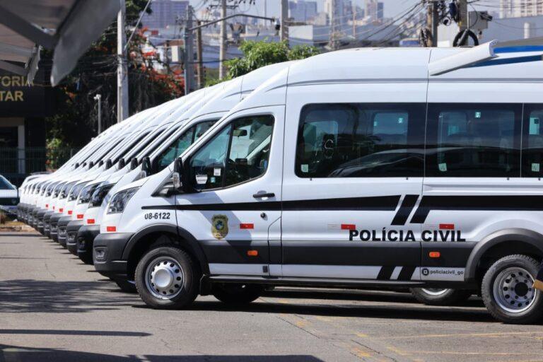 Daniel Vilela entrega R$ 12,7 milhões em veículos e equipamentos para reforçar a segurança pública em Goiás