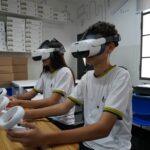 Governo de Goiás entrega kits de óculos de realidade virtual para 104 escolas