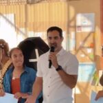 Fernando Pellozo participa de roda de conversa na Escola João Carneiro e compartilha reflexões de Bráulio Bessa