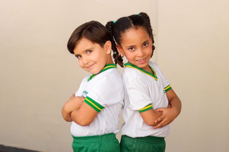 Agora ficou fácil: pais já podem escolher o uniforme escolar de 2027