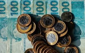 IFI projeta que cumprimento da meta fiscal de 2027 pode exigir corte de R$ 35,7 bilhões